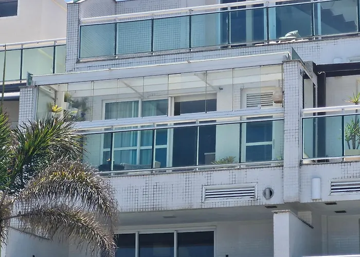 Frente Mar- Apto Pe Na Areia Com Charme E Conforto