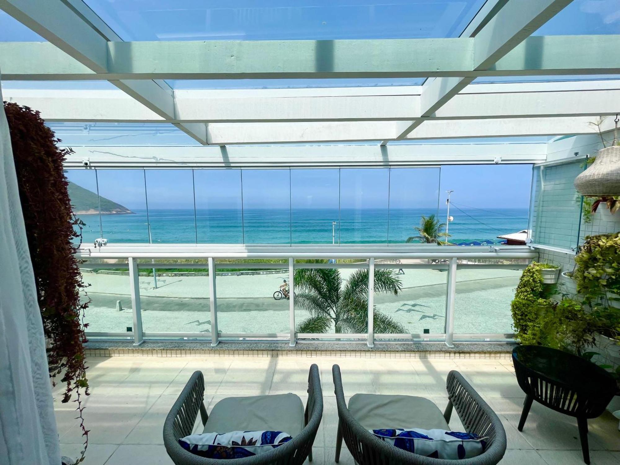 Apartamento Frente Mar- Apto Pe Na Areia Com Charme E Conforto