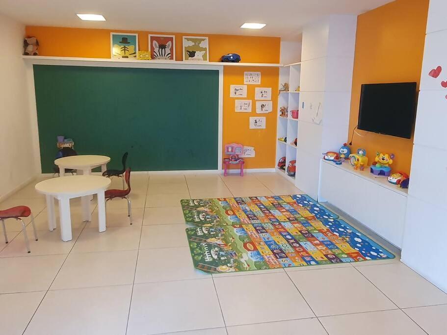 Frente Mar- Apto Pe Na Areia Com Charme E Conforto