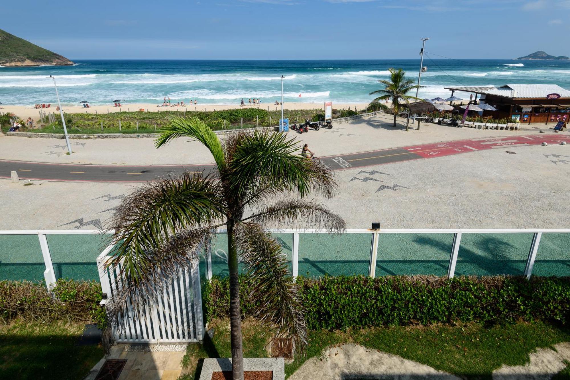 Frente Mar- Apto Pe Na Areia Com Charme E Conforto Apartamento *